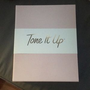 Brand New Never Used Tone it Up Nutrition Plan